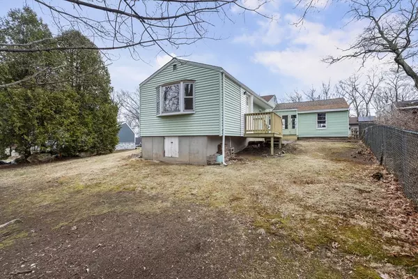 Millbury, MA 01527,14 Shirley Ave