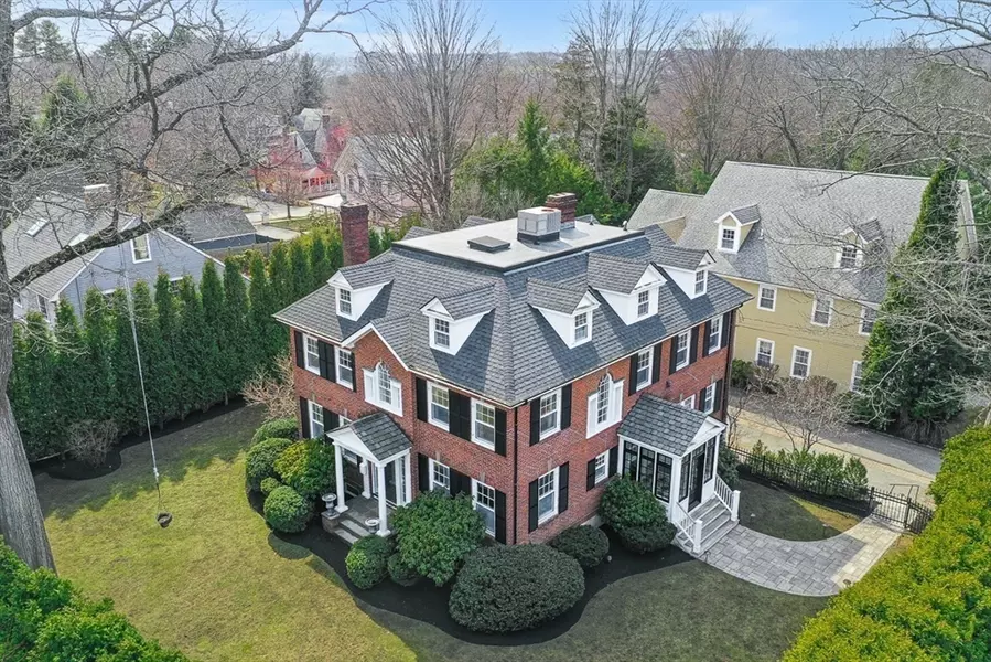 35 Lawson Road, Winchester, MA 01890