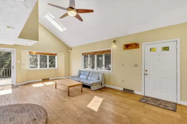 Bourne, MA 02559,29 Hope Avenue