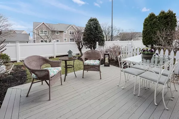 Quincy, MA 02171,41 Whaler Lane #41 (92)