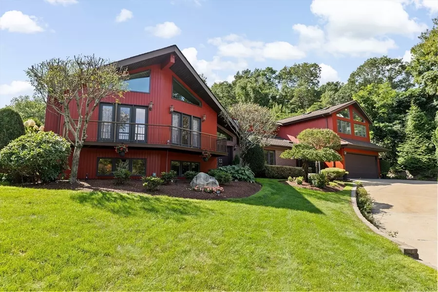 17 Paula Drive, Swansea, MA 02777