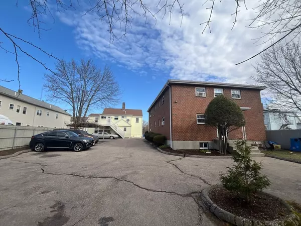 Waltham, MA 02453,100-102 Central St