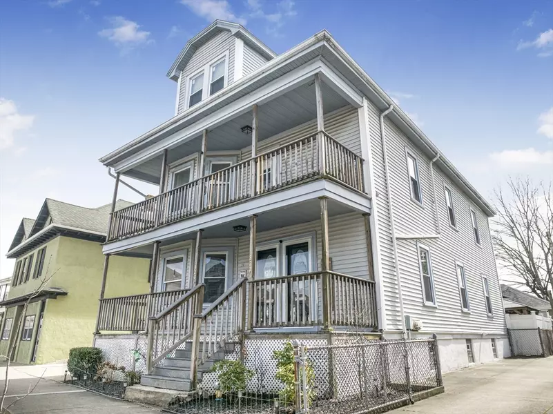 320 Wood St, New Bedford, MA 02745