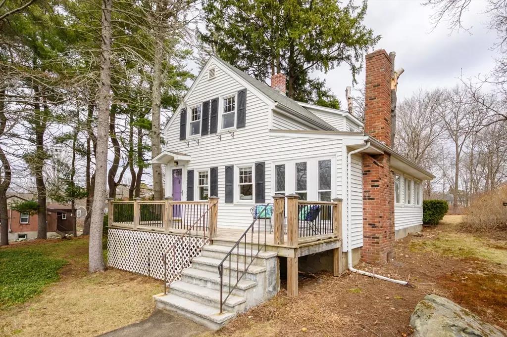 Randolph, MA 02368,57 Fowler St