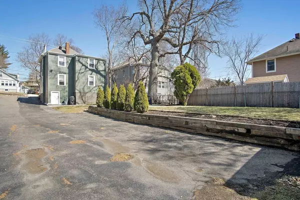 Beverly, MA 01915,96 Bridge St