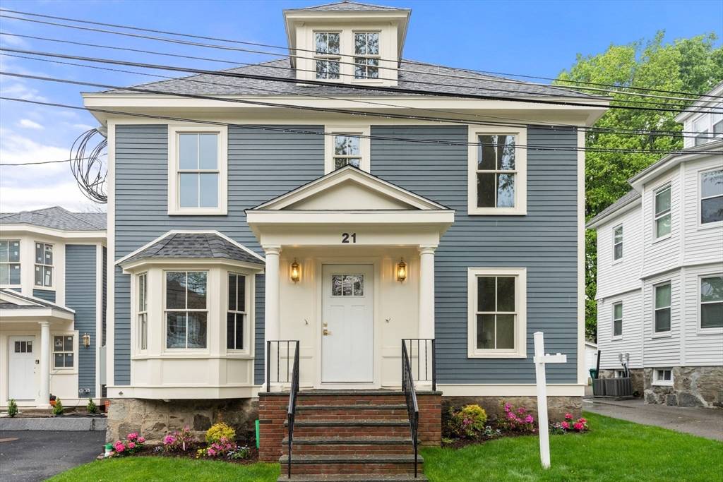 Newton, MA 02459,21 Francis St. #21