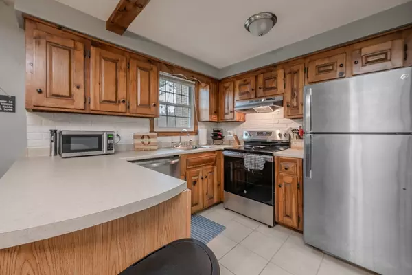 Tyngsborough, MA 01879,17 Cannongate Rd #94