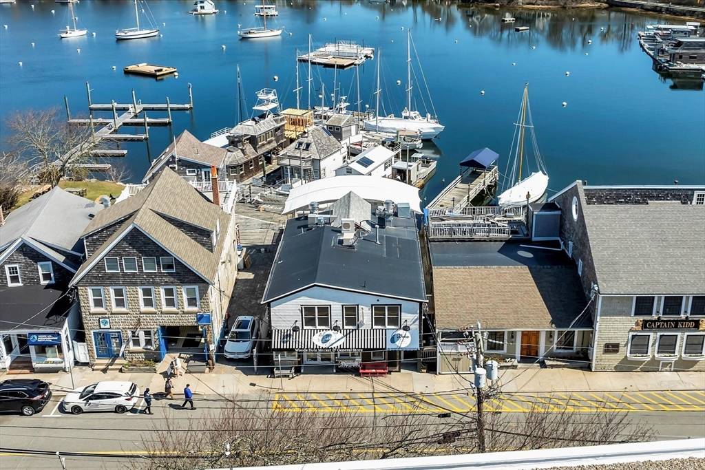 87 Water Street #1-2, Falmouth, MA 02543