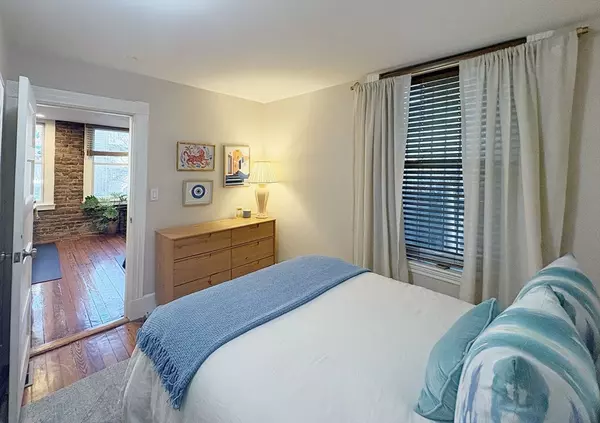 Boston, MA 02128,366-368 Sumner Street #1