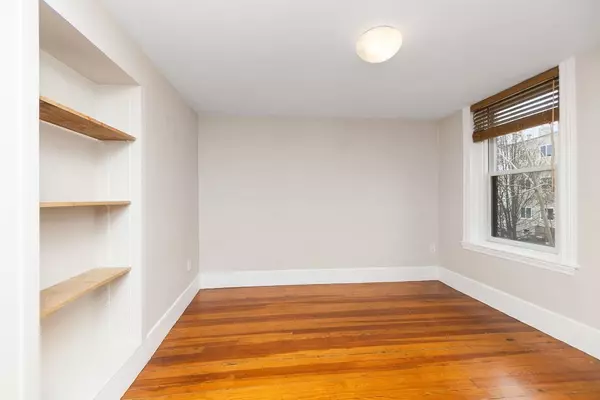 Boston, MA 02128,366-368 Sumner Street #1