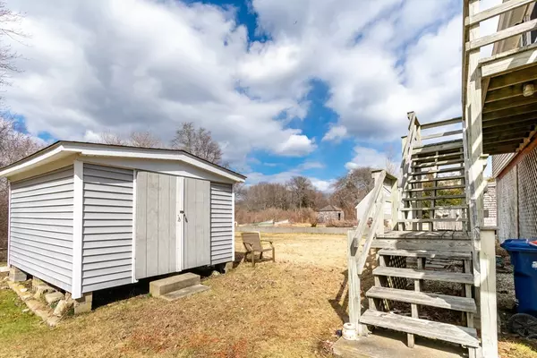 Fairhaven, MA 02719,4 Nonquitt Ave