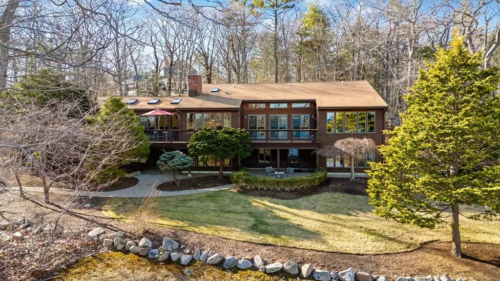 92 Hesperus Ave, Gloucester, MA 01930