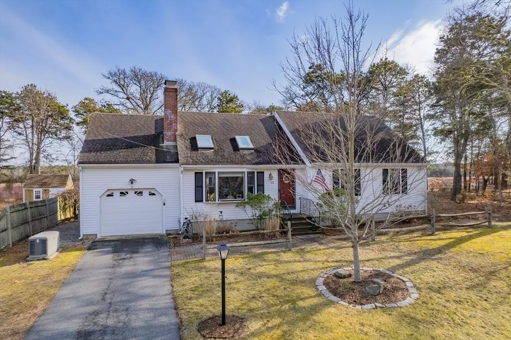 Yarmouth, MA 02664,17 Daisy Lane