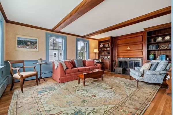 Marblehead, MA 01945,23 Gregory St