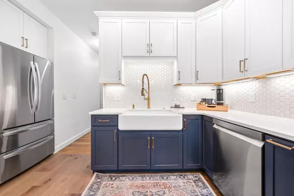 66 Marshal St #1 Brookline, MA 02446