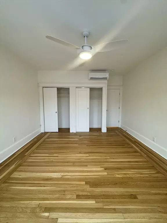 Boston, MA 02215,1082 Commonwealth Ave #304