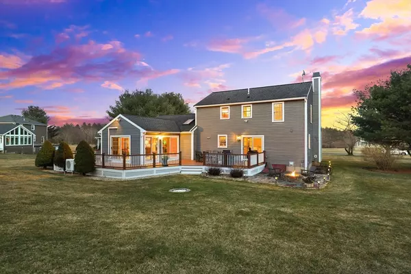 Littleton, MA 01460,166 Whitcomb Ave