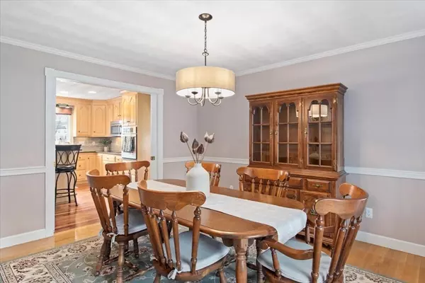 Norwood, MA 02062,11 Elm St