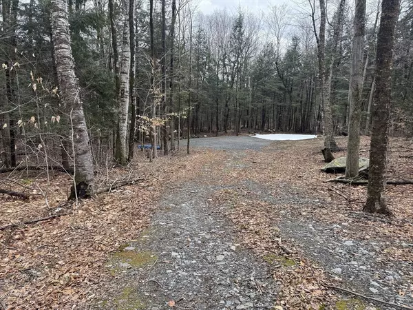 Cummington, MA 01026,237 Trouble St