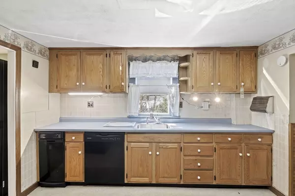 Rockland, MA 02370,370 North Ave