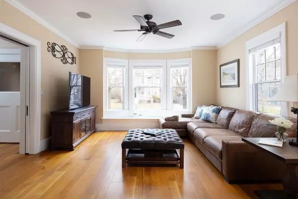 Newton, MA 02461,120 Dickerman Rd