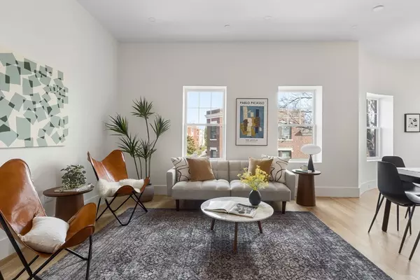 Brookline, MA 02446,65 Pleasant St. #3