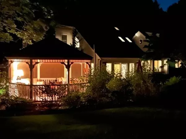 Littleton, MA 01460,127 Spectacle Pond Rd