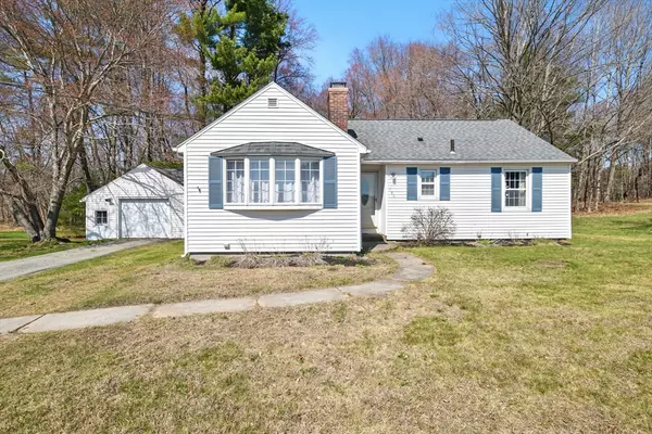 150 Mapleshade Avenue, East Longmeadow, MA 01028
