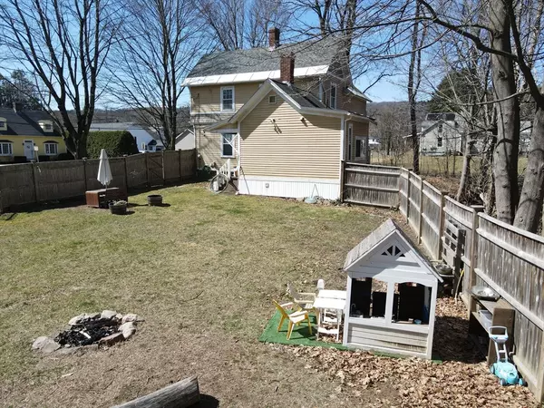 Greenfield, MA 01301,107 Shelburne Rd