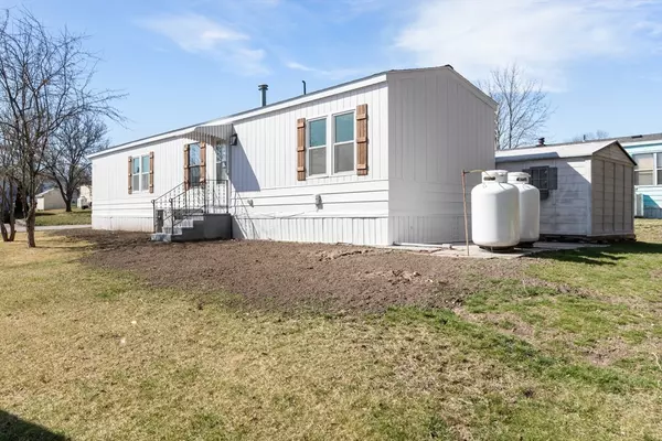 Raynham, MA 02767,188 Bumila Dr.