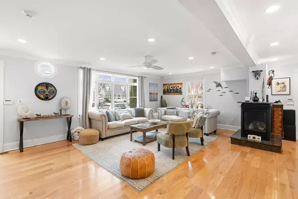 Watertown, MA 02472,53 Barnard Ave
