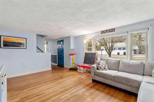 Foxboro, MA 02035,110 Oak St