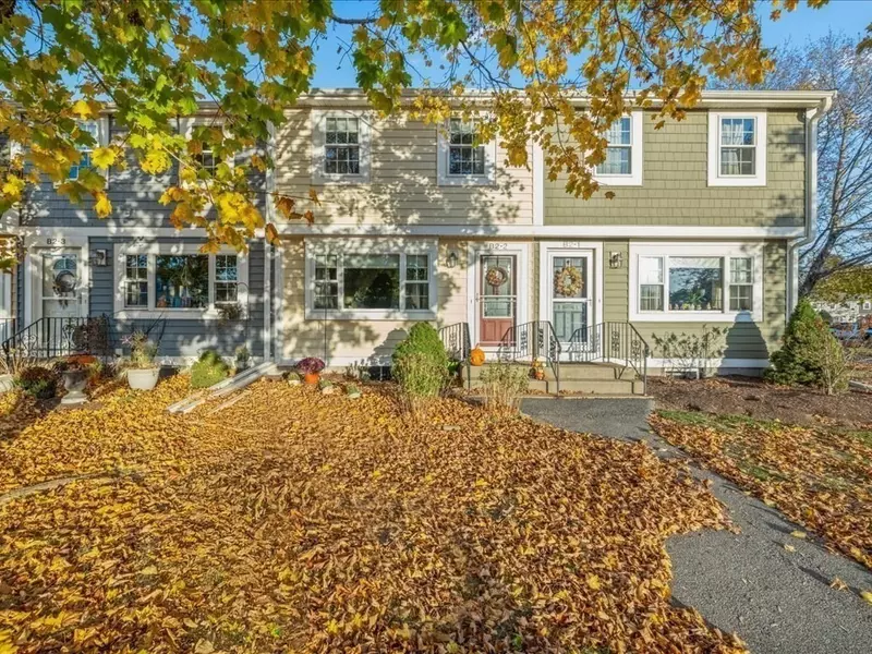 2 Lydon Lane #B2, Halifax, MA 02338