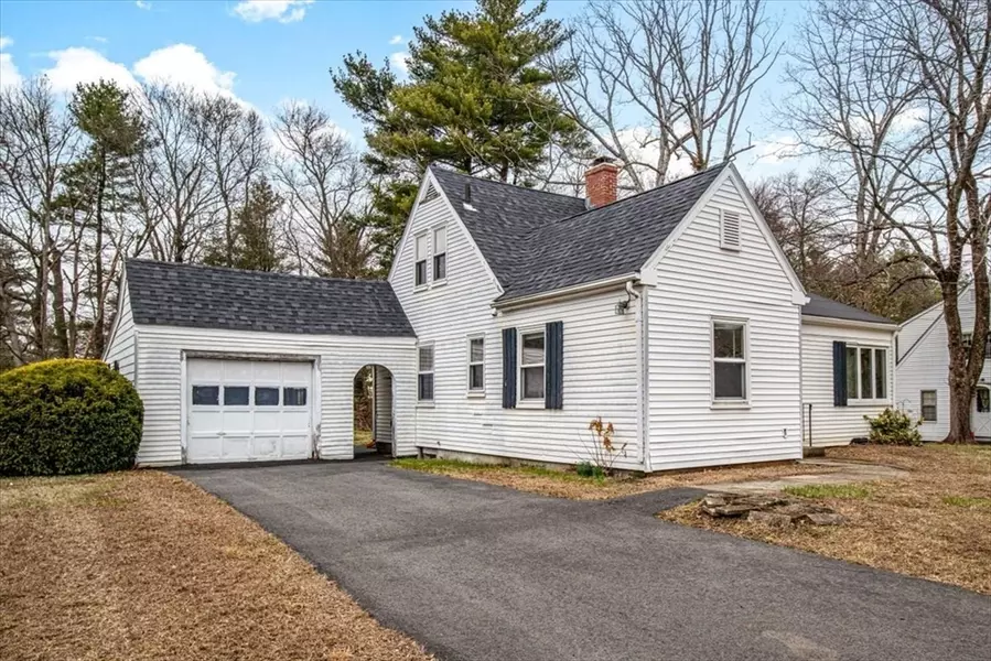 1139 Washington St. (Crnr Bonnie Rd, Walpole, MA 02081