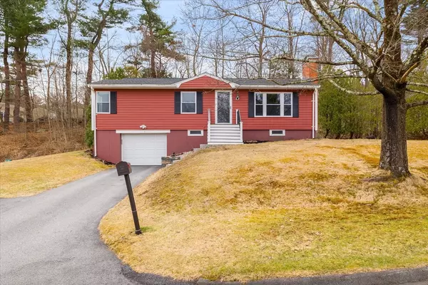 7 Venus Dr, Shrewsbury, MA 01545