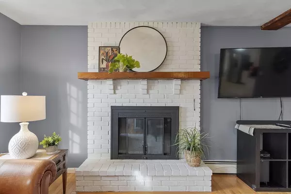 Tewksbury, MA 01876,91 Worthern Place