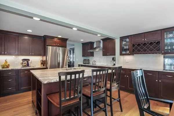 Lexington, MA 02420,41 Ledgelawn Ave