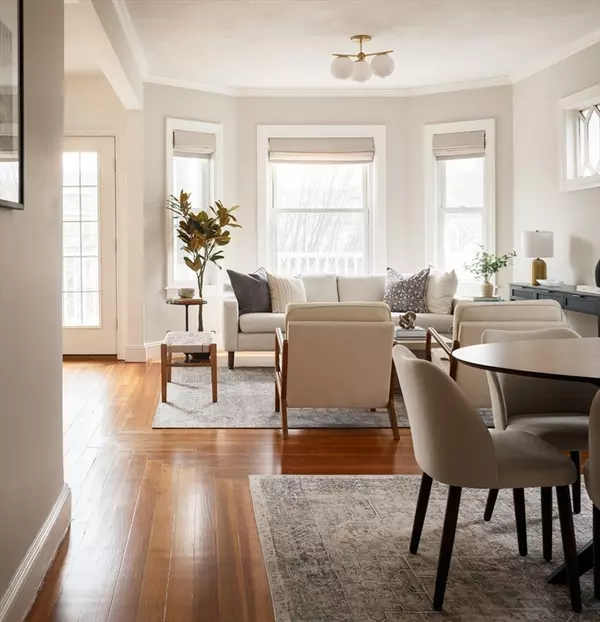 Cambridge, MA 02138,165 Fayerweather St #2