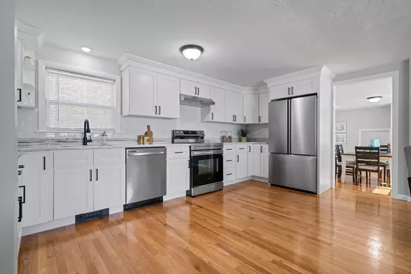 Stow, MA 01775,752 Great Rd