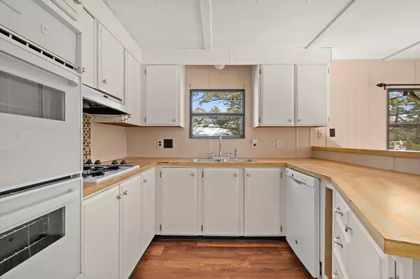 Marlborough, MA 01753,19 Victoria Lane