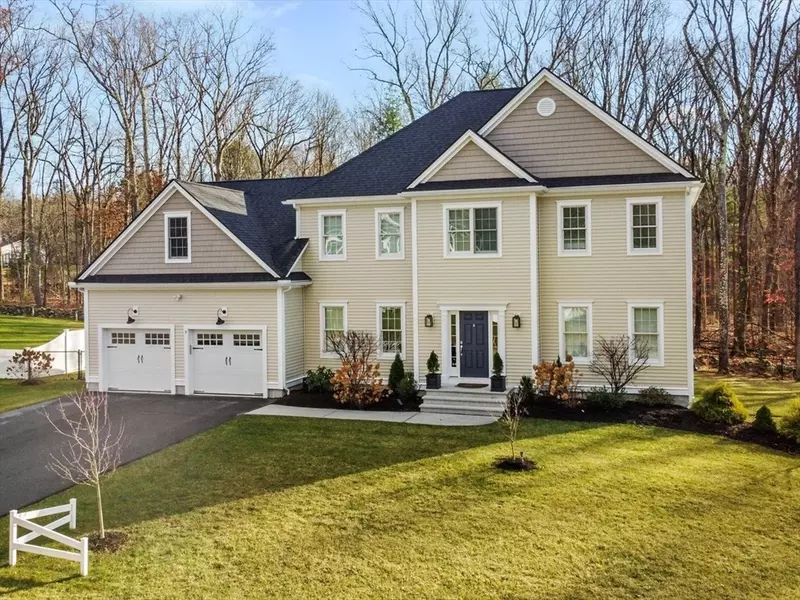 9 Clearview Street, Grafton, MA 01519