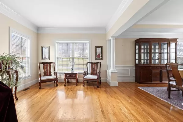 Southborough, MA 01772,11 Fiddle Neck Ln