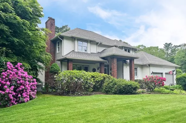 Mattapoisett, MA 02739,7 Laura Ln