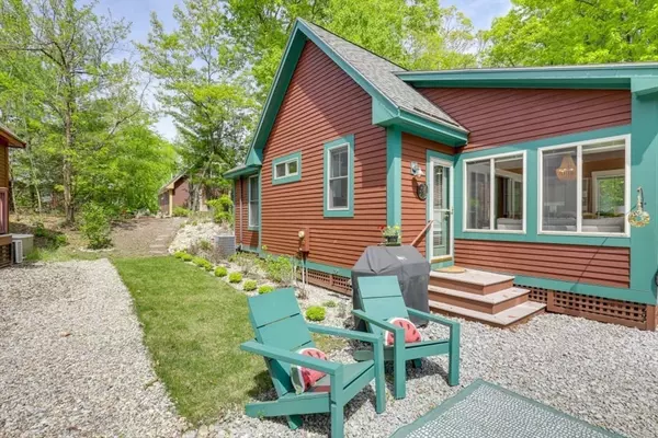 Westford, MA 01886,2 Acorn Ln #2