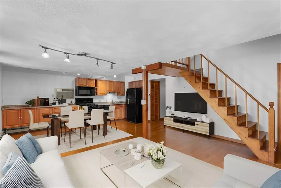 177 Brooks St #C, Boston, MA 02128