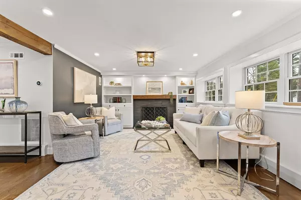 Needham, MA 02492,7 Broad Meadow Rd