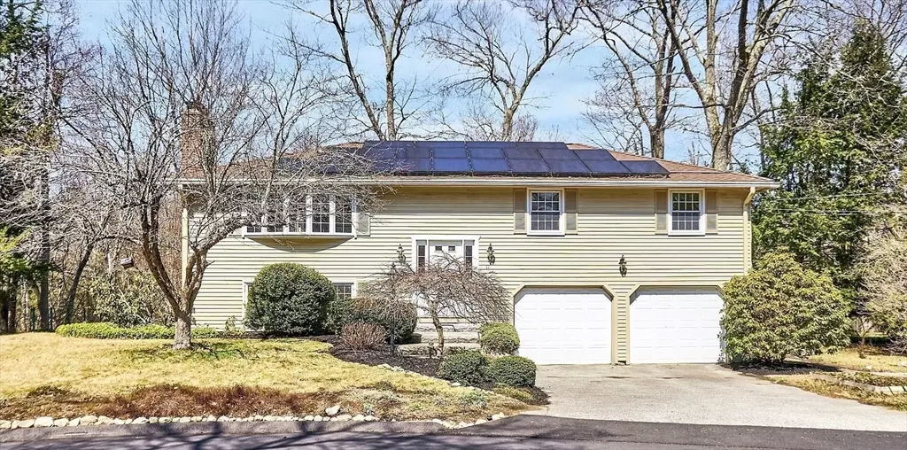 Concord, MA 01742,11 N Branch Rd