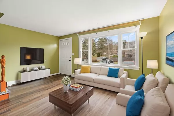 East Bridgewater, MA 02324,20 Douglas Dr #20