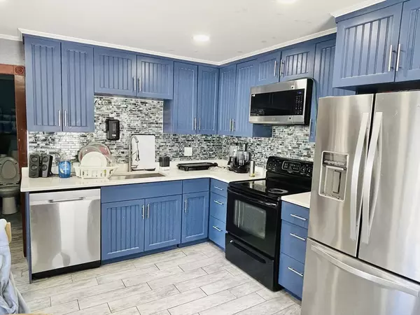 Lancaster, MA 01523,92 Mill St