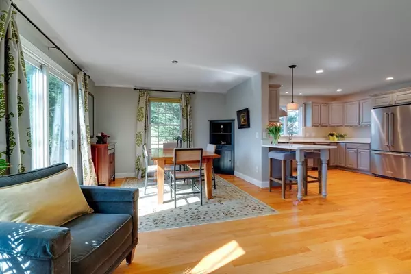 Rockland, MA 02370,38 Hatherly Road